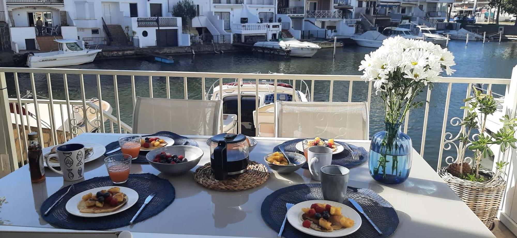Willa Casa Blue Port Banyuls Empuriabrava Zewnętrze zdjęcie